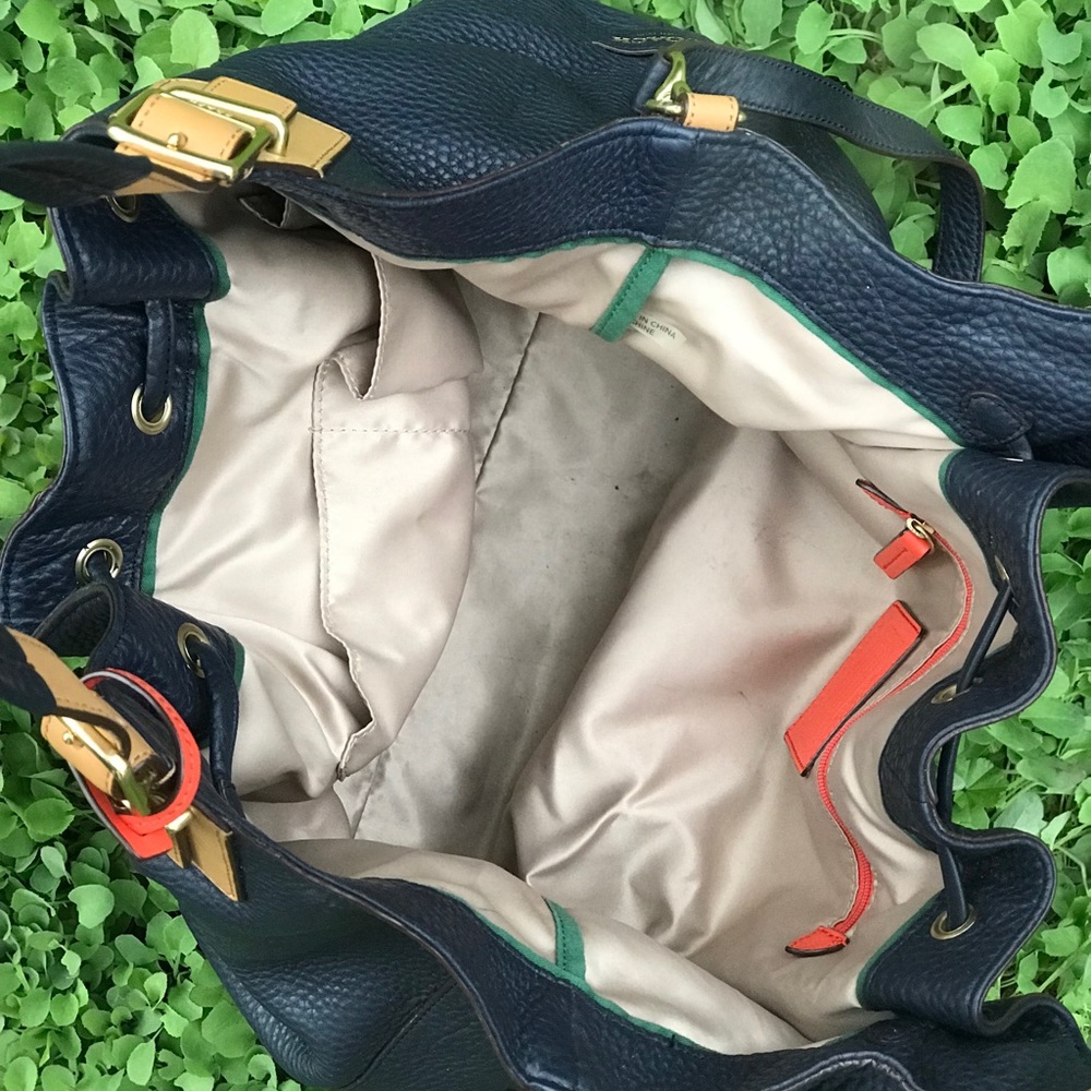 Authentic Coach Handbag - Picture 2 of 4
